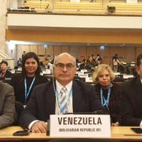 Gobierno de Venezuela reconoce crisis de salud, pero culpa a EU