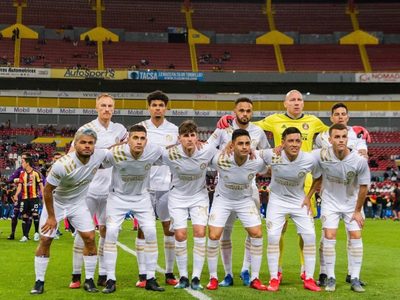Leones Negros venció a Atlanta United en una apasionante definición por penales