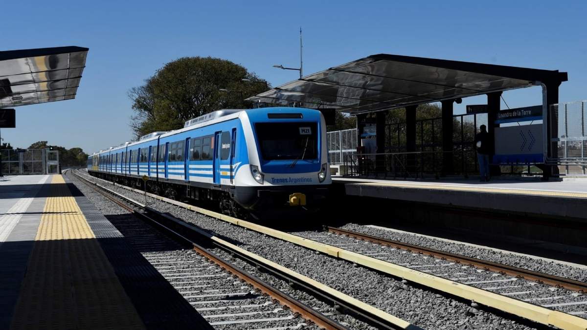 Por el paro de trenes no habrá servicio ferroviario el martes. Fuente: (X)