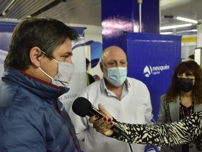 Segunda ola: en Neuquén Capital comenzó la medición de masa corporal para acceder a la vacuna