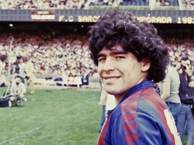 "Fue en Barcelona": Artista argentina aseguró que Maradona encontró la perdición en España