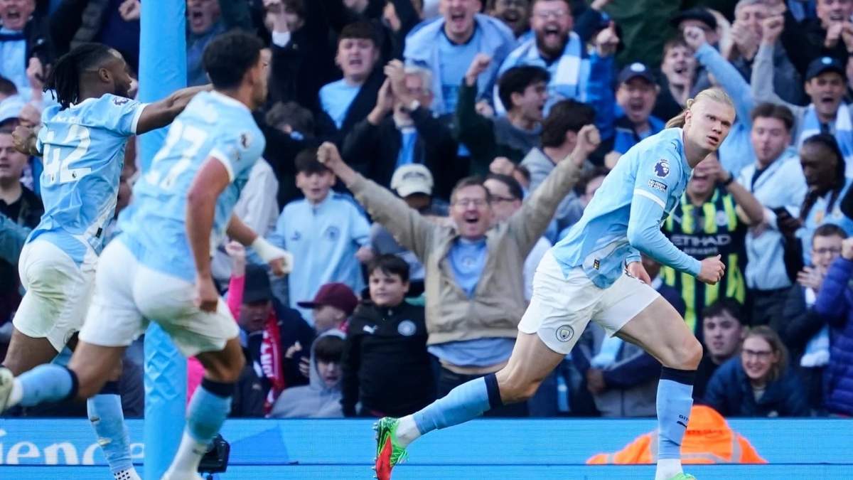Manchester City derrota 2-1 al Arsenal; esta victoria lo acerca la lucha por el título de la Premier