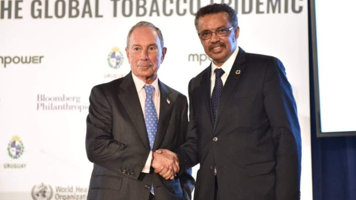 Michael R. Bloomberg y Tedros Adhanom Ghebreyesus en 2017