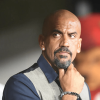 El exjugador de Estudiantes que quiere sacar a Juan Sebastián Verón de la presidencia