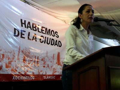 En la Cuauhtémoc y sin Monreal presente, Sheinbaum se destapa: sí quiero ser jefa de gobierno