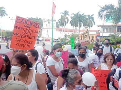 Familiares de una víctima de feminicidio y otra joven desaparecida, en Chiapas, exigen justicia