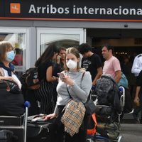 Variante Ómicron: cuáles son las medidas que tomó el Gobierno para evitar el ingreso de la cepa
