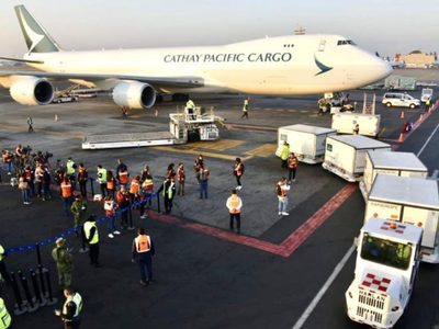 México recibe 1 millón de vacunas contra el covid-19 de Sinovac