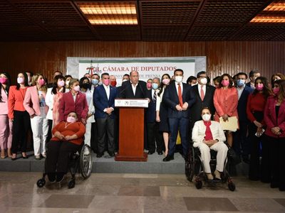 Sí por México tacha de “expropiatoria” la propuesta de reforma eléctrica de AMLO