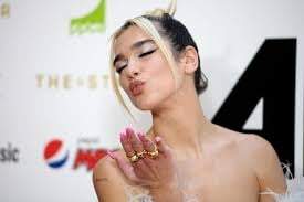Dua Lipa. Fuente: (Instagram).
