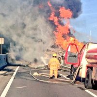 Explota pipa en la México-Cuernavaca; cierran la circulación (Video)