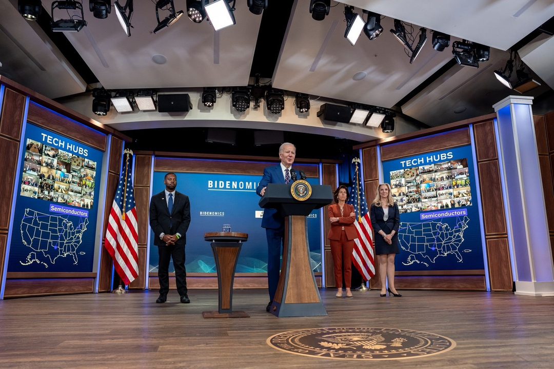 BIDEN