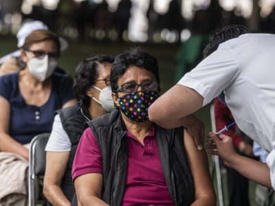 CDMX: Este es el calendario para aplicar la segunda vacuna anticovid a adultos mayores