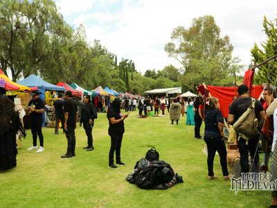 Parque temático invita a "quema de Brujas" en Morelos, colectivos acusan apología del feminicidio