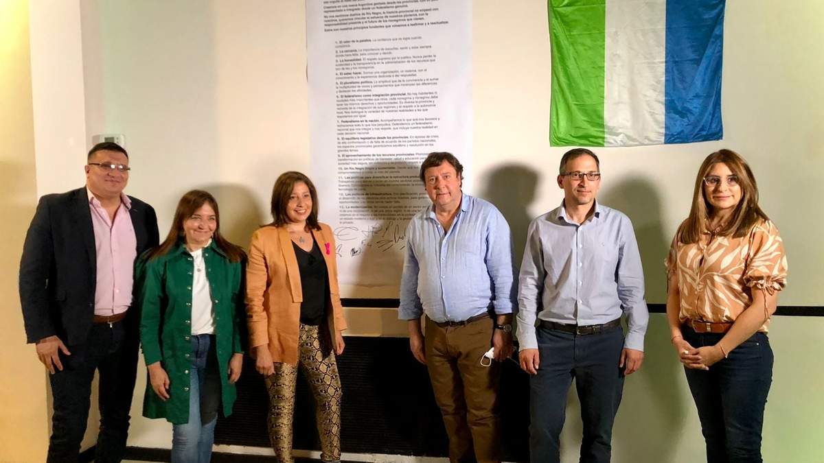 La cumbre de Juntos Somos Río Negro se realizó en Cipolletti. Fuente: (Twitter)