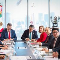 Firma Américo convenio con secretario de Economía para impulsar Polo de Desarrollo para el Bienestar