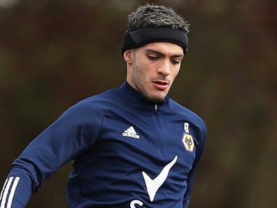 Raúl Jiménez es pretendido por la Roma de José Mourinho, según la prensa