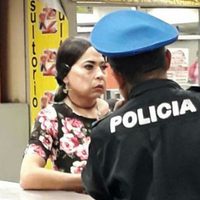 Cae acosador que se vestía de mujer en estación de la Línea 9 del Metro