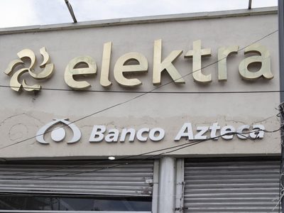 La Corte admite a trámite amparo de Grupo Elektra para evitar el pago de 18 mil 455 millones