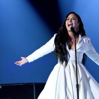 ¡Llorarás! Demi Lovato conmueve al mundo entero por su mensaje en su presentación en los Grammys