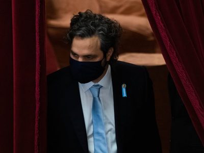 Cafiero acusó a Bullrich de "atentar contra la solución pacífica" de las tomas de tierras