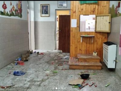 Vandalismo y destrozos en la escuela 332 de Las Lajas