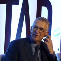 Semarnat responde a Salinas Pliego: sigue suspendido el campo de golf