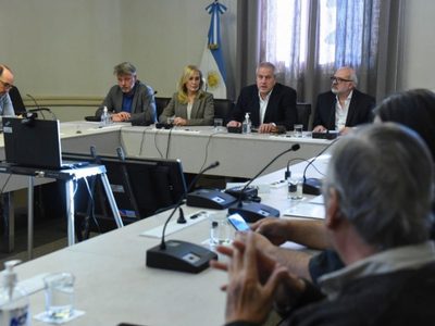 Paritarias docentes: se propuso elevar el salario mínimo a 77 mil pesos