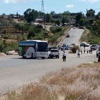 Maestros y normalistas realizan bloqueos y toman oficinas de gobierno en Oaxaca