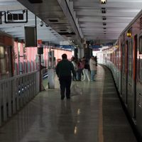 CDMX: un hombre presenta síntomas de covid-19 en metro Morelos; rechaza ir a hospital