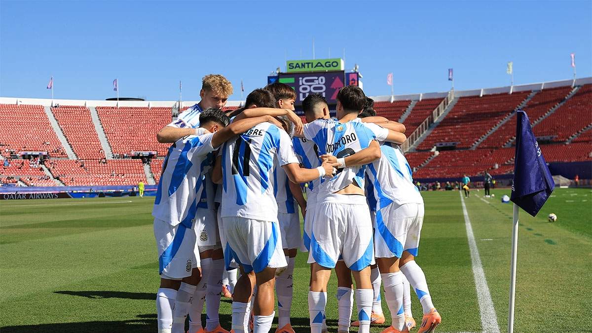A estadio vacío se lució la Selección argentina Sub 20.