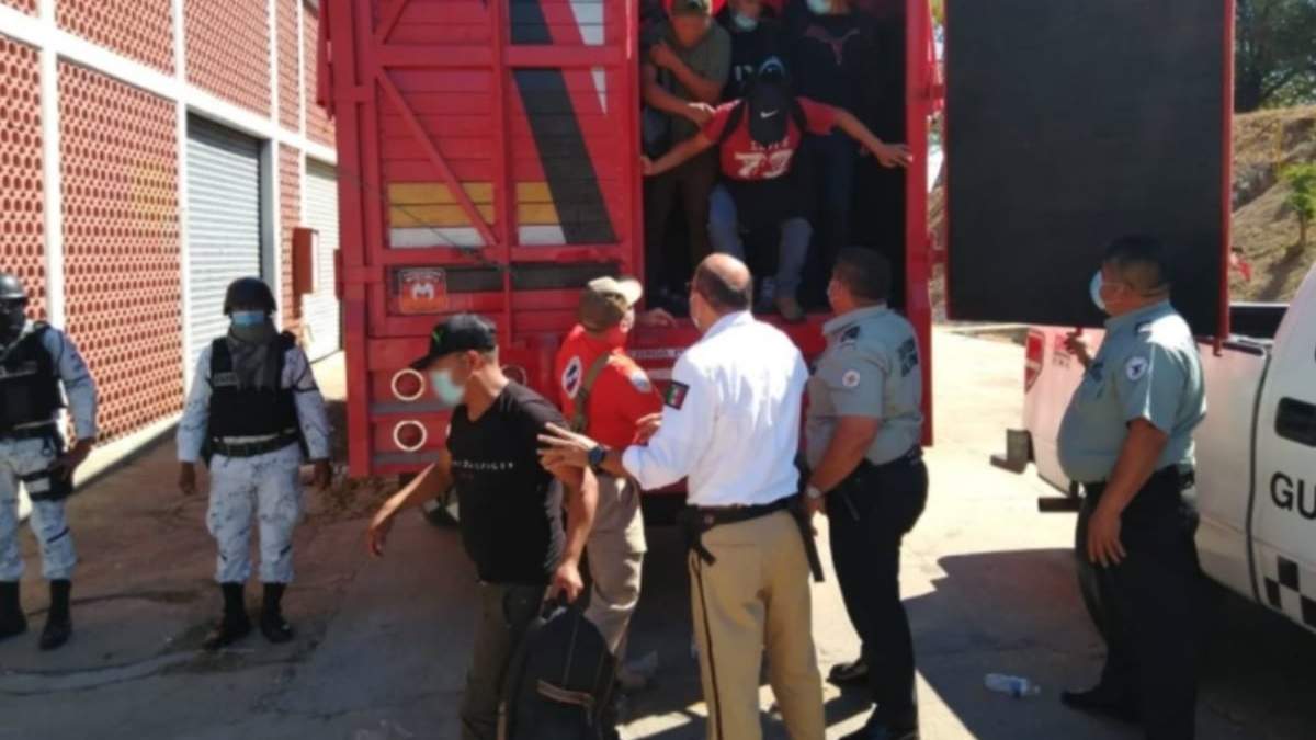Migrantes ilegales detenidos a su paso por México