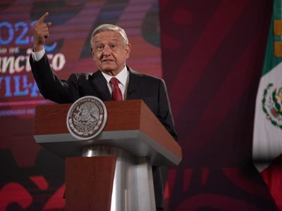 AMLO reta a Claudio X. González; que investigue contratos de Xóchitl Gálvez en sexenio de Fox