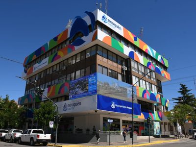 Denunciaron por presunta estafa a una ex funcionaria municipal de Neuquén