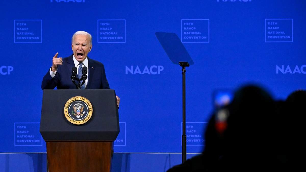 El presidente Joe Biden habla en la 115 Convención Nacional de la NAACP