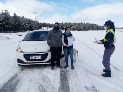 Villa Pehuenia y Moquehue recibieron a los primeros turistas
