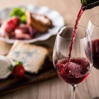 Proponen elaborar vino sin alcohol para atraer a más consumidores