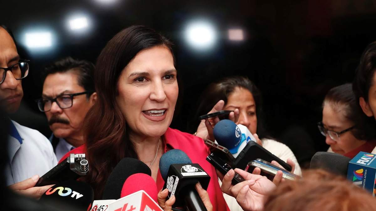 Kenia López se reunió con integrantes de “Somos México” para abordar temas de la reforma electoral