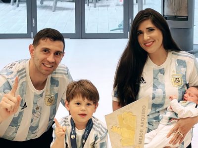 Un día espectacular: el plan que armaron Emiliano Martínez y Mandinha para disfrutar en familia