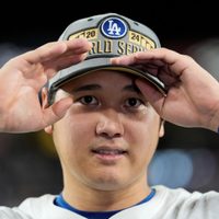 Pelota 50/50 de Ohtani se subasta por casi 4.4 millones de dólares a pesar de litigio