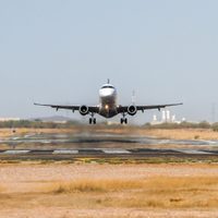 Más pasajeros en aeropuertos: Obregón aumenta 20%; Hermosillo alcanza 2.2 millones con Gobernador Du