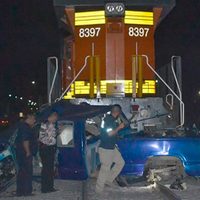 Tren impacta a camioneta en Aguascalientes; mueren seis personas