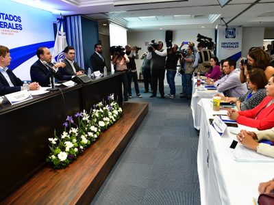 Líder del PAN reclama Mesa Directiva en San Lázaro; 'no tengan miedo a la pluralidad”, dice a Morena