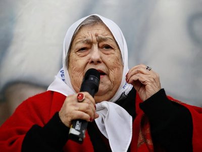 De Bonafini intimó a Fernández a "decidir si está del lado de la justicia corrupta o de los presos políticos"