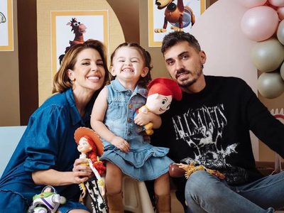 Colores terrosos y un balcón ideal: así decoró Virginia Gallardo su lujoso departamento
