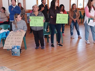 La Escuela Primaria 89 de San Martín de los Andes sin clases por una obra de gas que no finalizan