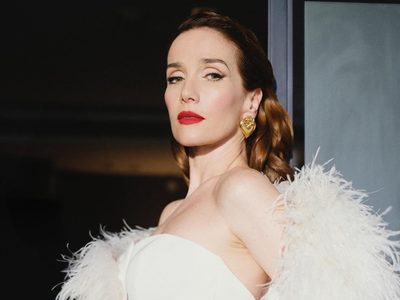 El accesorio que seguro tenés siempre a mano y con el que Natalia Oreiro completó su look de alfombra roja