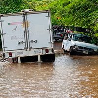 Fuertes lluvias en Morelos dejan un muerto y dos poblados incomunicados