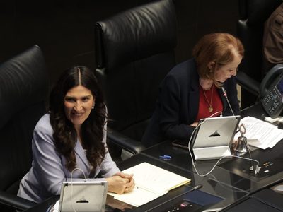 Kenia López reclama a Laura Itzel Castillo por pronunciamiento a favor de Sheinbaum