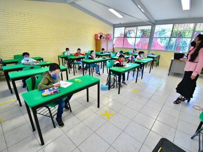 Coahuila inicia clases presenciales en nivel básico con 91 mil alumnos